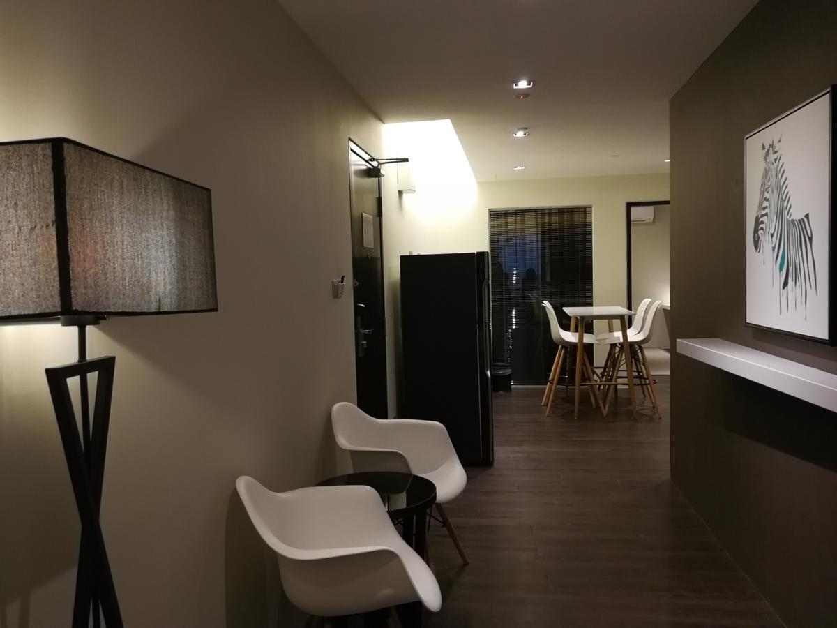 M Roof & Residences